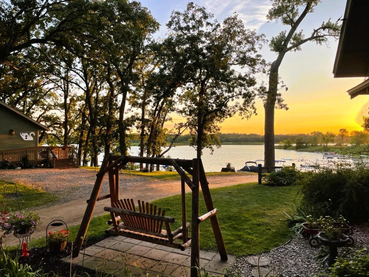 Swan Lake Resort & Campground Fergus Falls Εξωτερικό φωτογραφία