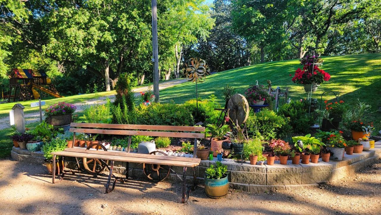Swan Lake Resort & Campground Fergus Falls Εξωτερικό φωτογραφία