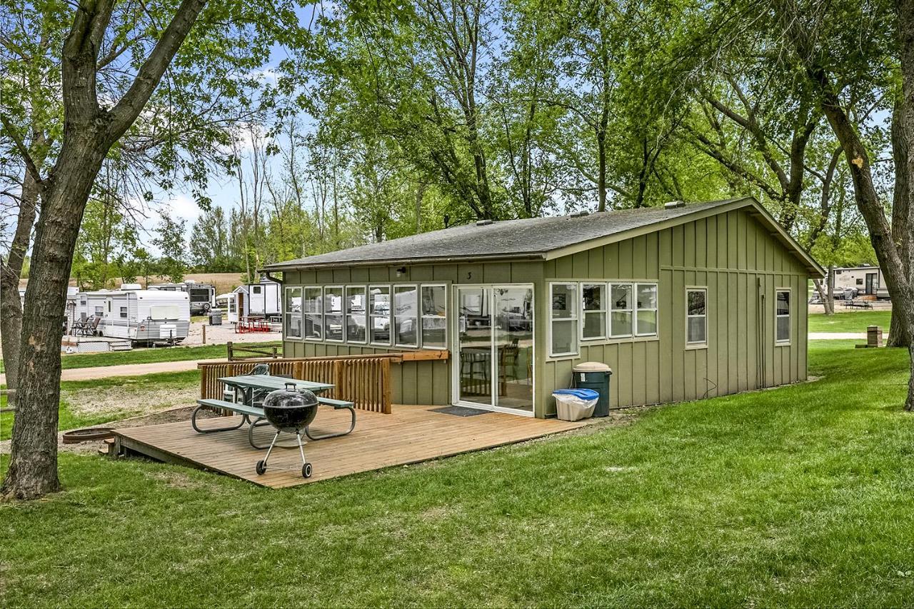 Swan Lake Resort & Campground Fergus Falls Εξωτερικό φωτογραφία