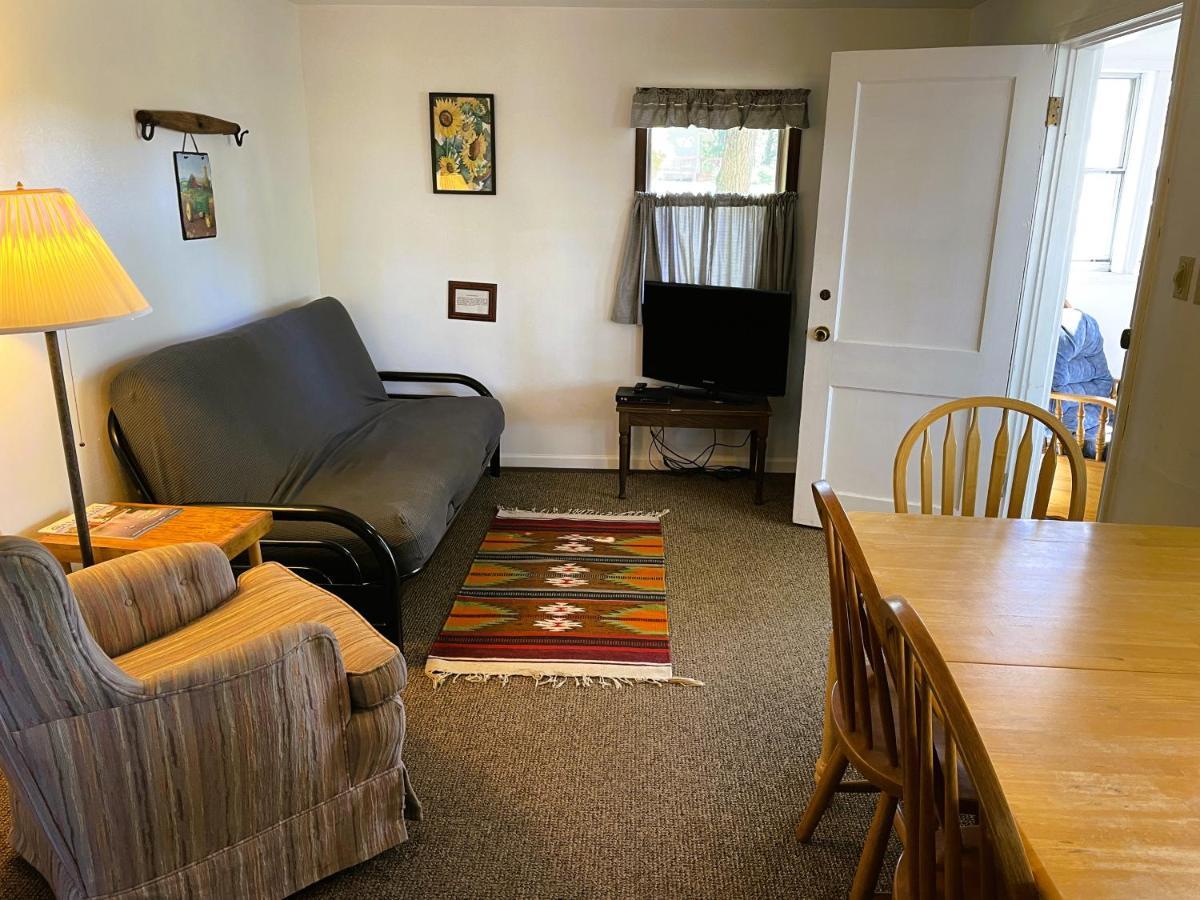 Swan Lake Resort & Campground Fergus Falls Εξωτερικό φωτογραφία