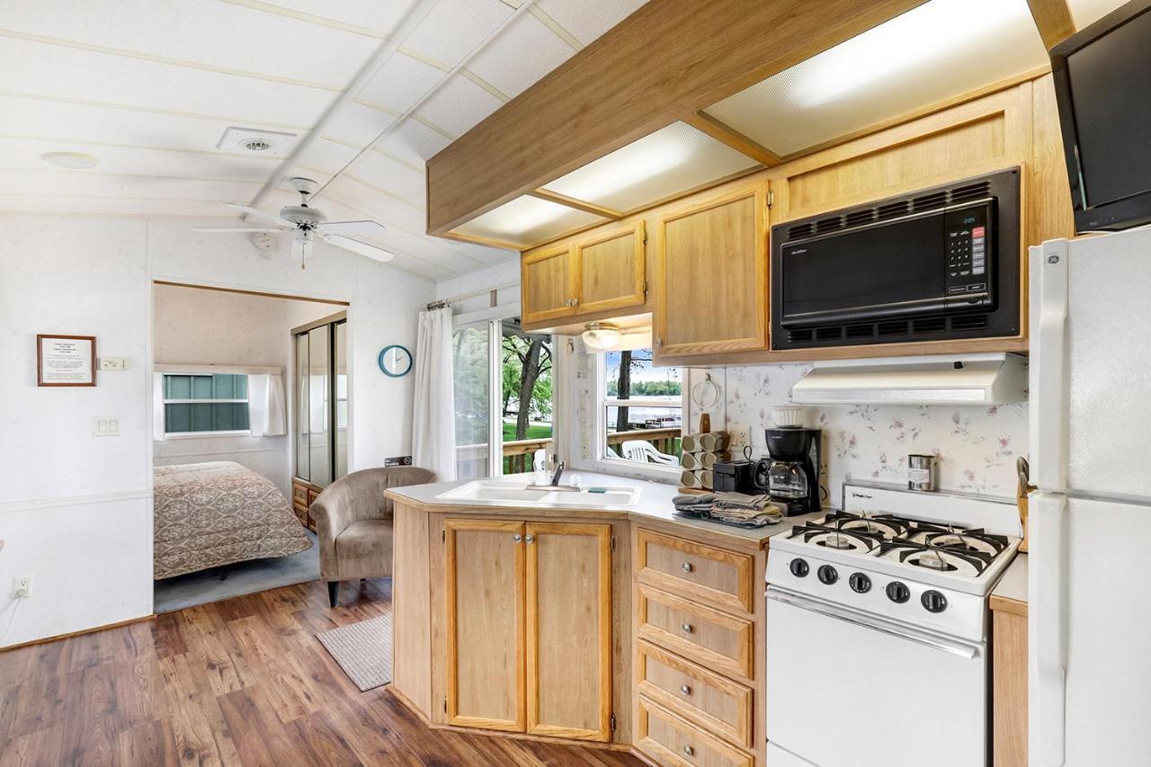 Swan Lake Resort & Campground Fergus Falls Εξωτερικό φωτογραφία