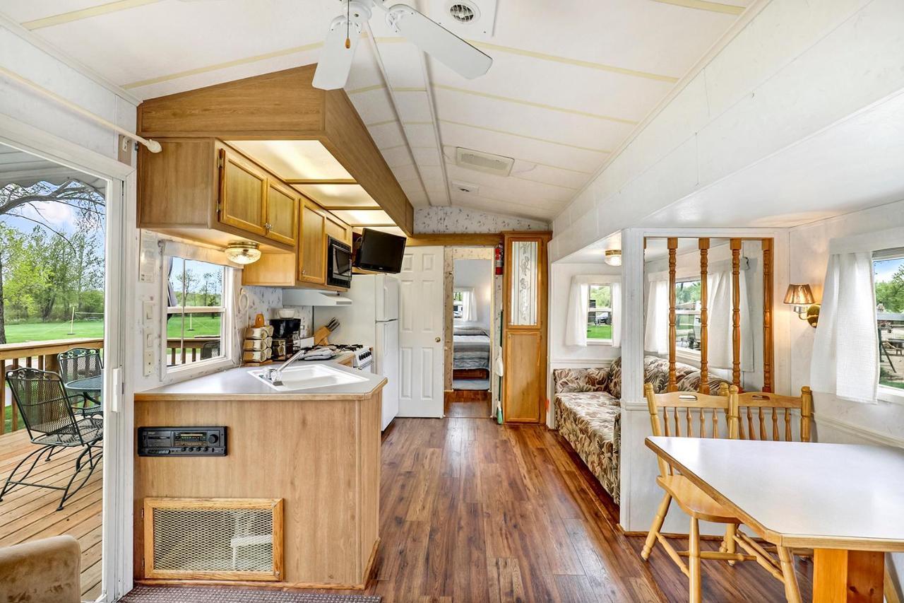 Swan Lake Resort & Campground Fergus Falls Εξωτερικό φωτογραφία